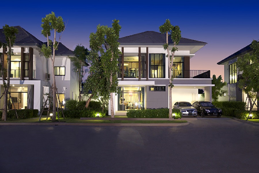 เลค-นครา